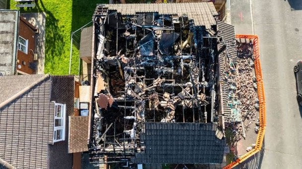 Нова оселя перетворилася на попіл: сім'я втратила будинок за кілька годин після переїзду