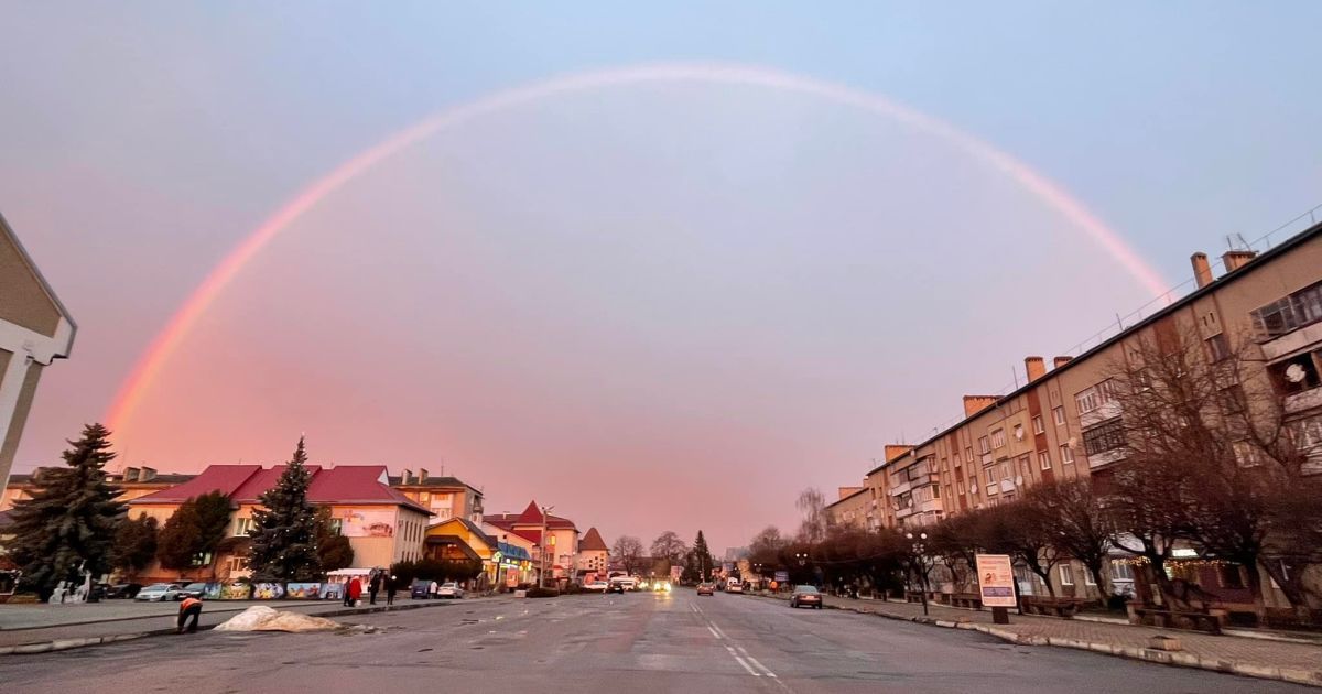 Двойная радуга в Тисменице, фото/Богдан Досюк, Facebook