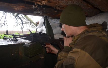 Боевики 18 раз стреляли по позициям украинской армии. Хроника АТО