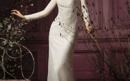 Сложный декор и платья со шлейфом: свадебная коллекция Jenny Packham