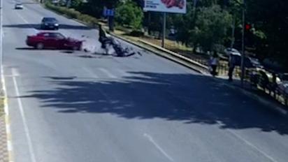 В Киевской области мотоциклист на скорости влетел в людей на пешеходном переходе