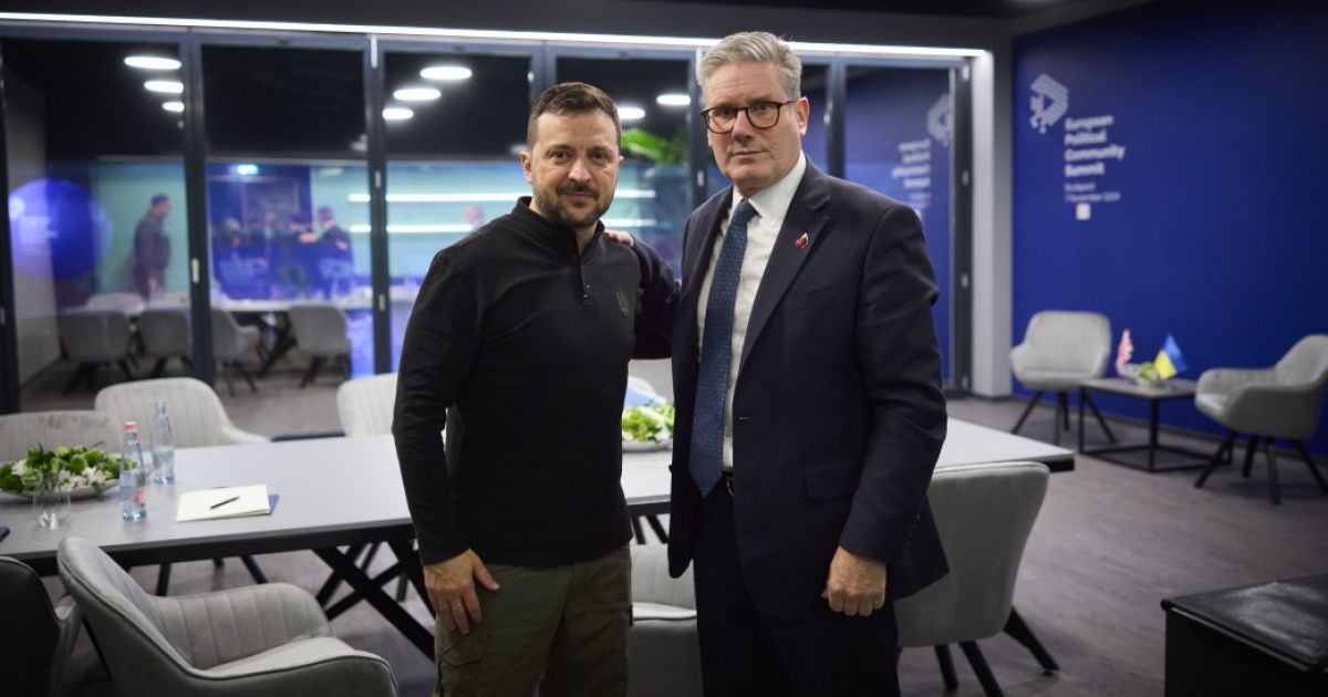 Зеленський зазначив, що надзвичайно важливо підтримати Україну далекобійною зброєю