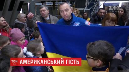 Полететь в космос может каждый: астронавт NASA пообщался с украинской молодежью