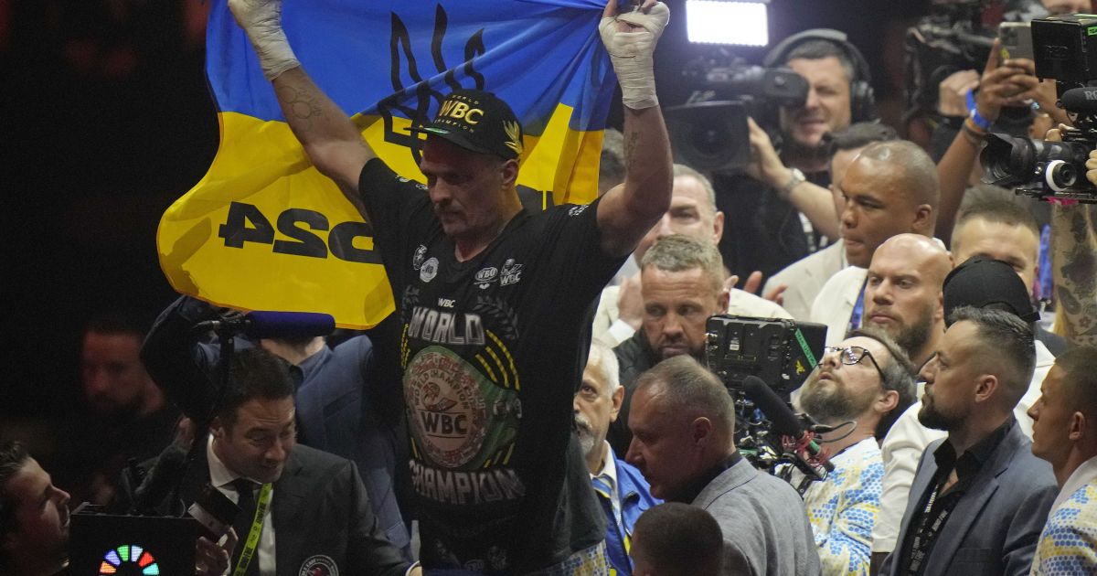 Олександр Усик