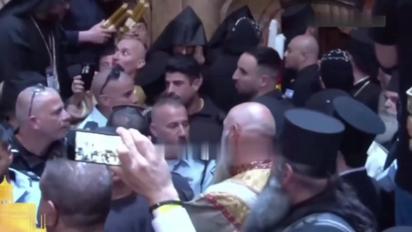 В Иерусалиме cошел Благодатный огонь
