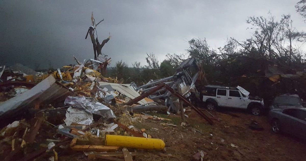 торнадо техас_2 / © Facebook/North Texas Weather