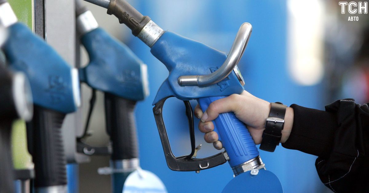 Українські АЗС продовжують піднімати ціни на пальне: яка наразі його вартість