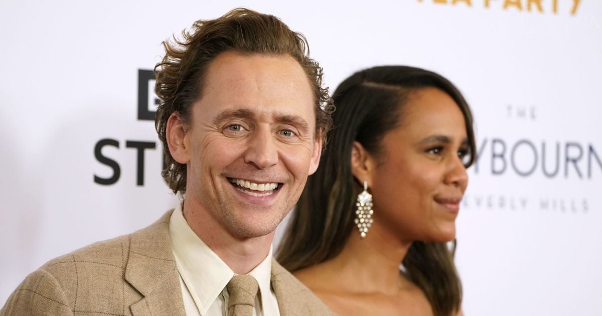 Том Гіддлстон та Заві Ештон