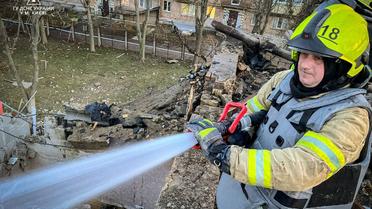 Наслідки ворожої атаки на Київ 25 листопада / © ДСНС України у Київській області