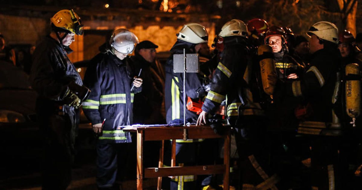 пожежа на Виноградарі_5 / © ГУ ГСЧС в Киеве