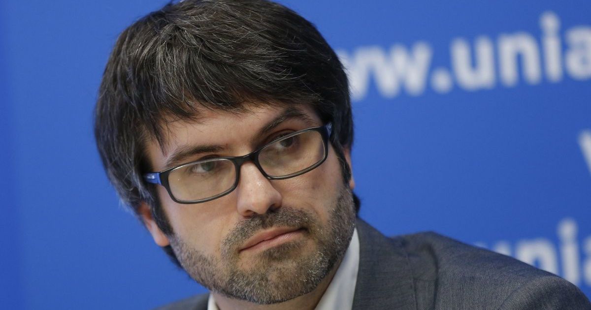 Суддів підсаджують на страх або вдячність