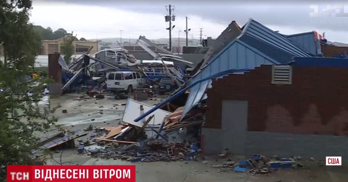 По США ударил тропический шторм со скоростью ветра 200 км/ч
