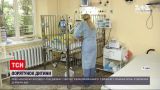 Новости Украины: во львовском "Охматдете" спасают 5-летнюю девочку, у которой 80% поражения легких