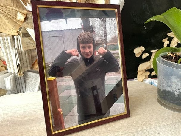 Во время урока физкультуры умер 13-летний Станислав Коргун: что известно о школьнике
