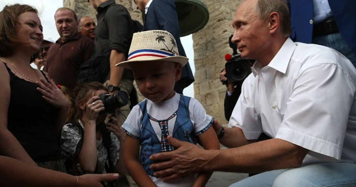 Россияне довольны Путиным