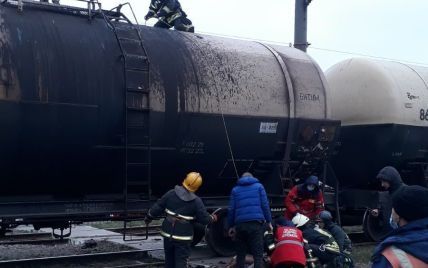 У Київській області чоловік виліз на поїзд та зазнав удару струмом