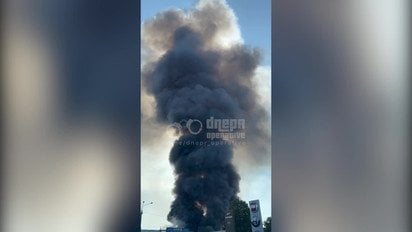У Дніпрі спалахнула масштабна пожежа у промзоні