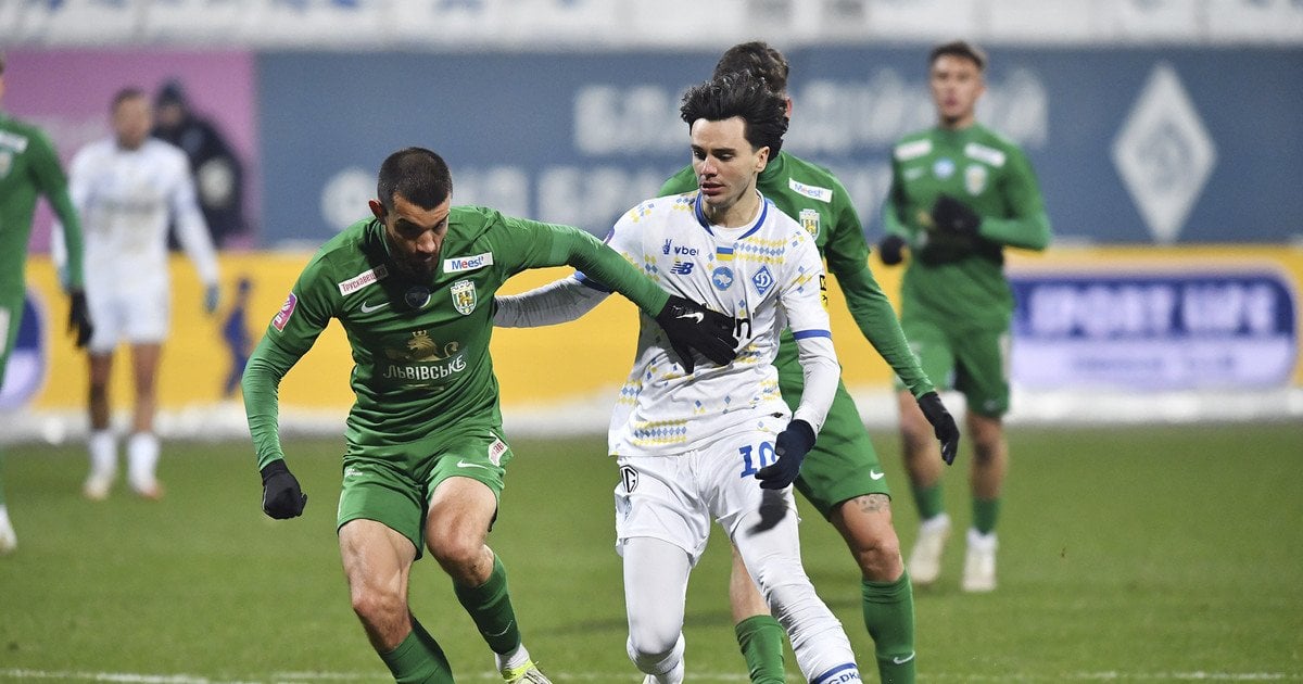 "Динамо" — "Карпати"