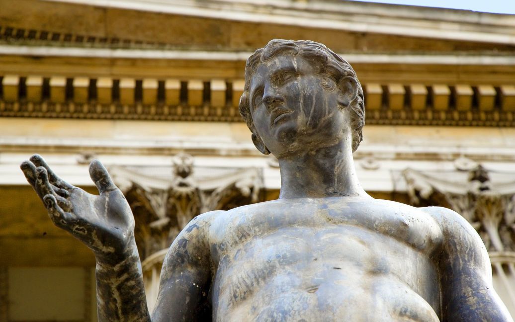 © UCL - London's Global University