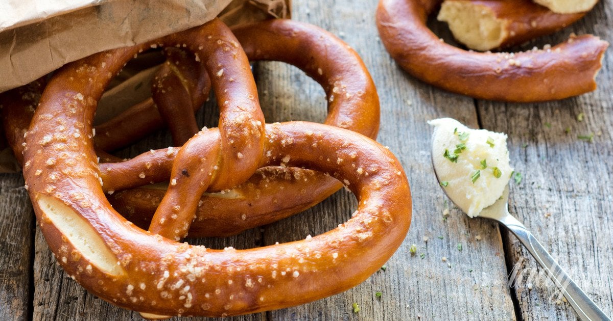 Головоломка на скорость: найдите два разных брецеля на рисунке за 15 секунд