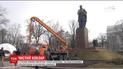 З пам`ятника Шевченку в Києві змили бруд десятиліть