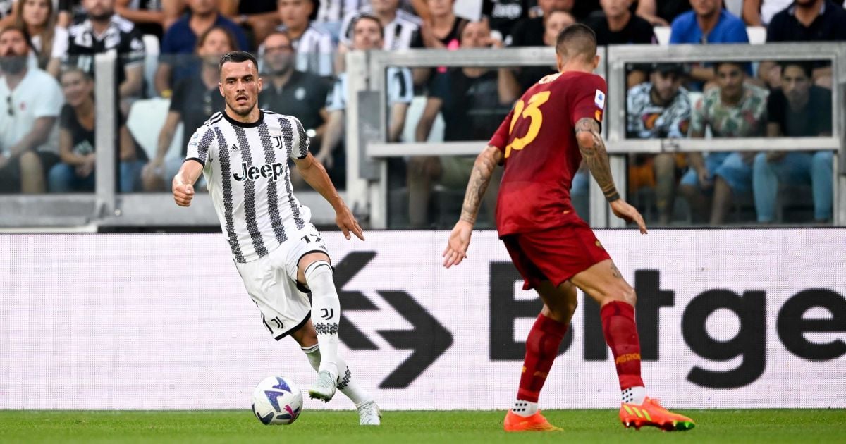 twitter.com/juventusfcen