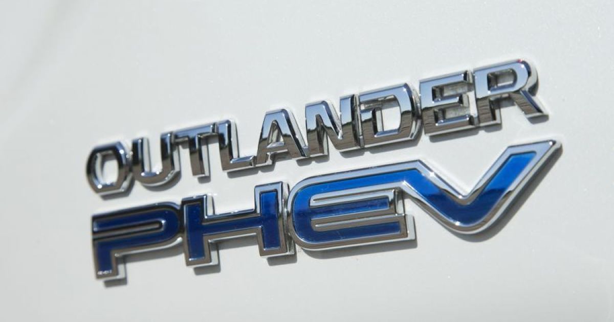 Mitsubishi Outlander_5 / © AutoCar