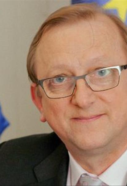 Управлінський параліч: зло має бути знищене