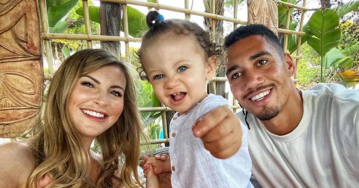 instagram.com/smalling
