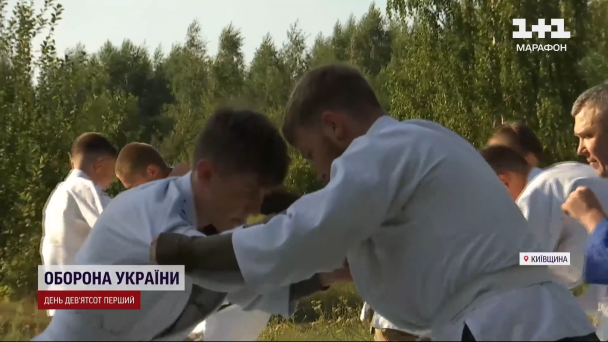 Вишкіл ГУР: дітей навчають боротьбі
