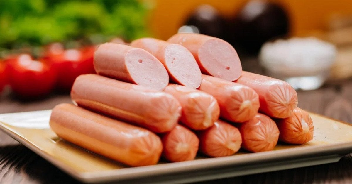 Як вибрати якісні сосиски та сардельки