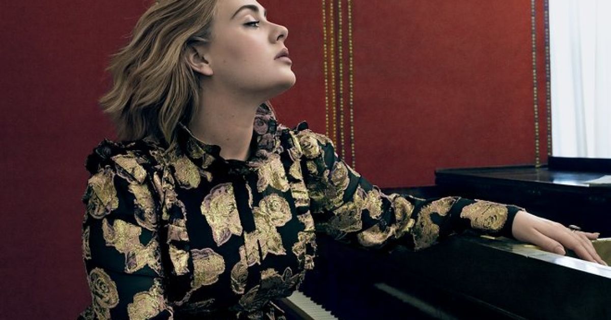 Адель украсила страницы Vogue / © vogue.com