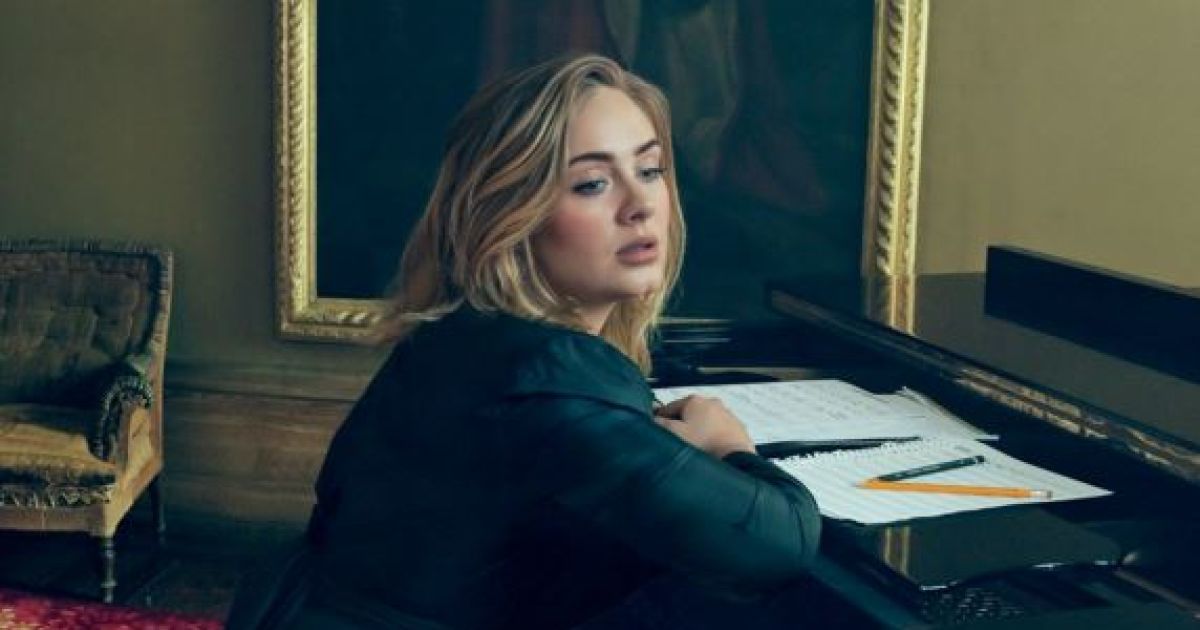 Адель украсила страницы Vogue / © vogue.com