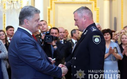 Порошенко підвищив у званні начальника Національної поліції Князєва