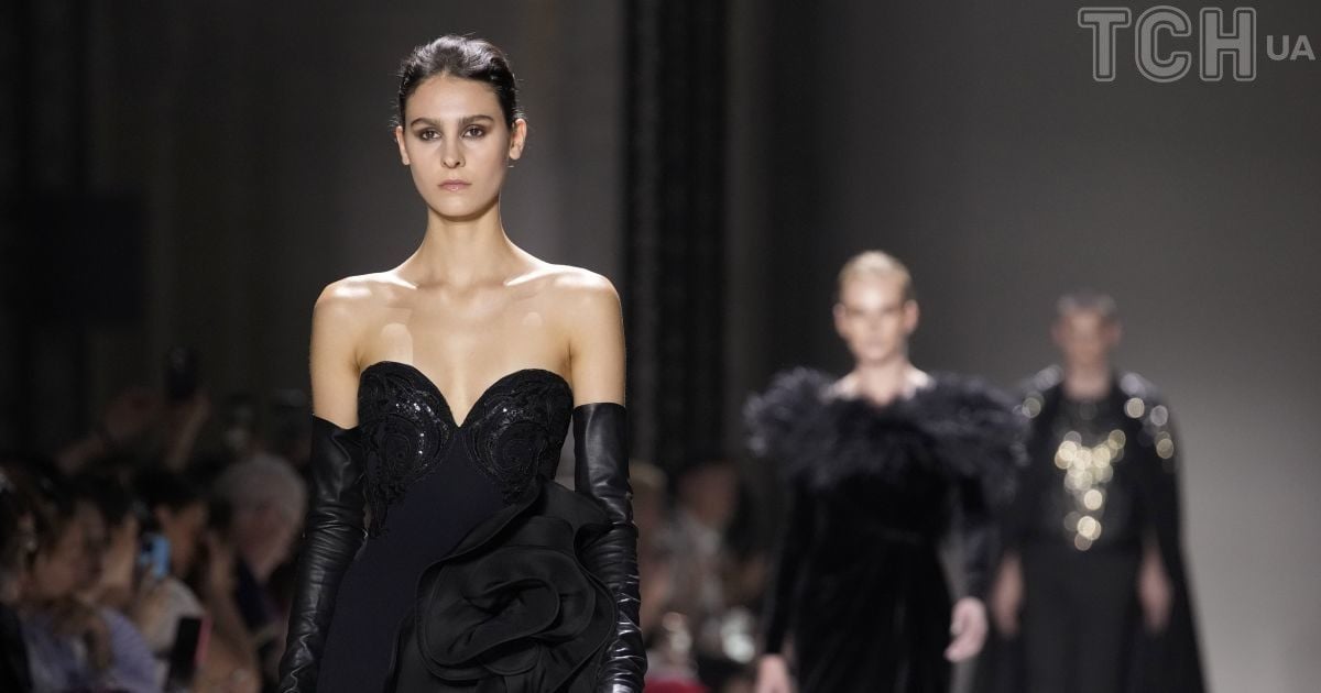 Показ кутюрної колекції Elie Saab осінь-зима 2024-2025