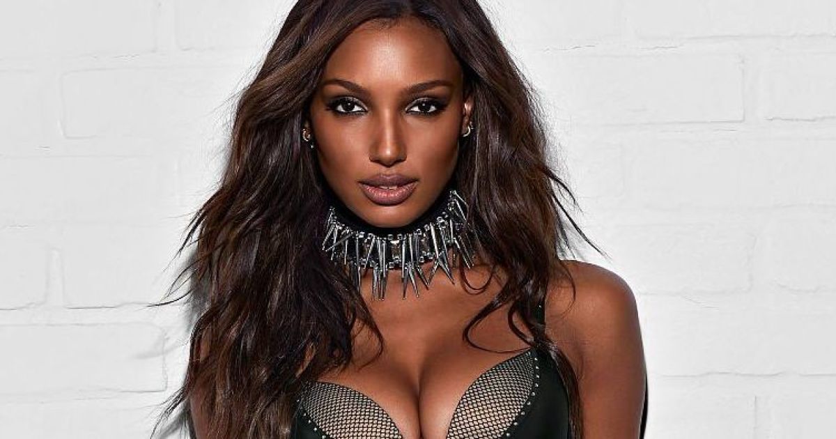 Коллекция Balmain для Victoria's Secret