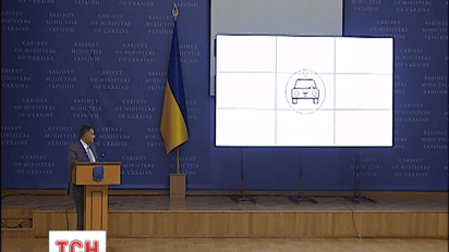У МВС обіцяють наступного місяця відкрити перший сервісний центр у Києві