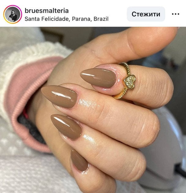 Нігті кольору капучино  / © Instagram