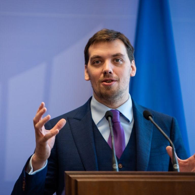 Гончарук розповів, із якими завданнями Зеленський їде на "нормандську зустріч"