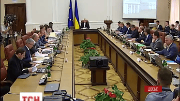 Почему загорелась нефтебаза под Киевом, милиция проверяет несколько версий