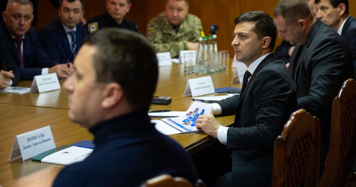 Ремонт мостів та сміттєпереробний завод: Зеленський дав завдання голові івано-франківської ОДА