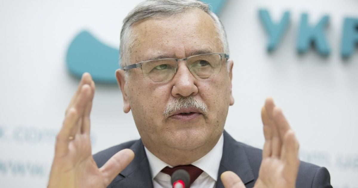 Гриценко заявив про жорстоке побиття поліцією перехожого у Вінниці, постраждалий у реанімації