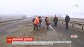 Одесские полицейские круглосуточно будут охранять яму на киевской трассе