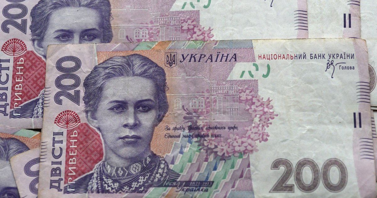 Тысяча за вакцинацию: правительство расширило перечень услуг и товаров