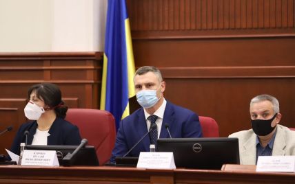 Заместители мэра Киева получили зарплаты за ноябрь в два-три раза больше, чем сам Кличко
