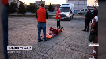 Волонтери вивезли лежачих пацієнтів, які постраждали від обстрілів на Луганщині