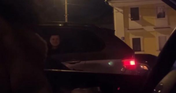 Один із юнаків