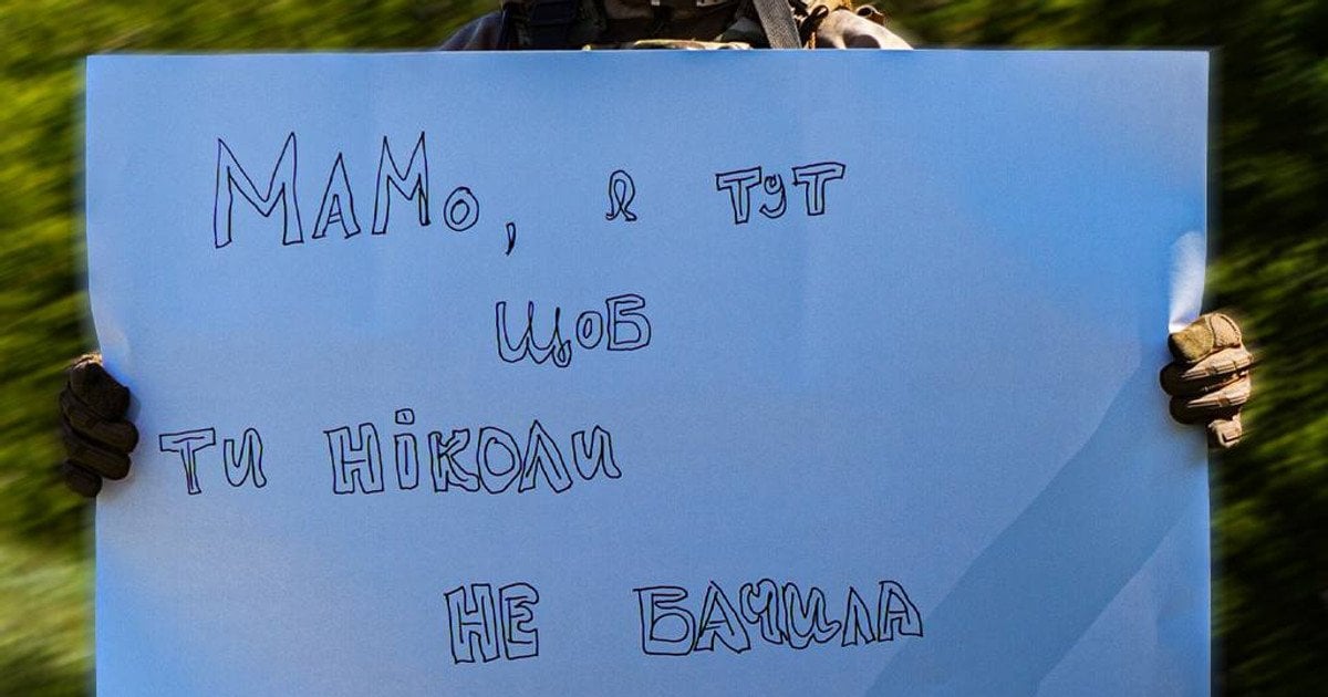 спецпризначенці "Артану" розчулили привітаннями з Днем матері