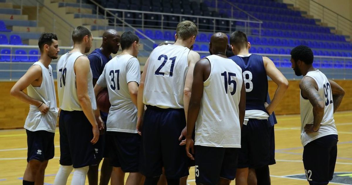 В Харькове у игроков баскетбольного клуба обнаружили коронавирус