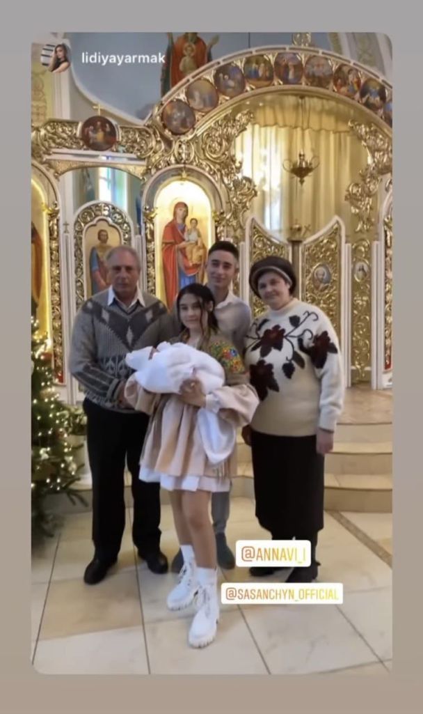  / © instagram.com/annavi_i